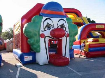 Chambres sautantes commerciales de rebond de châteaux de clown drôle pour des enfants
