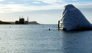 Jouets s'élevants de flottement de l'eau d'explosion de mur d'iceberg étonnant avec la bâche de PVC