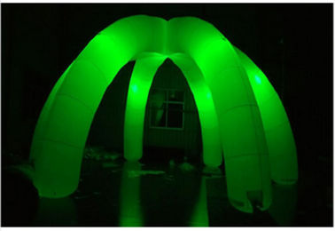 Voûte gonflable de décoration de club attrayante avec la lumière changeante de LED