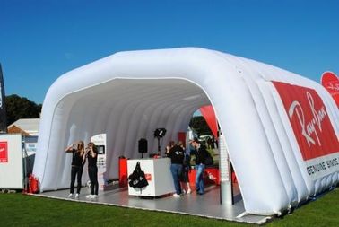Type de tente de PVC toit d'air de tente/tente gonflables extérieurs d'événement avec la lumière menée