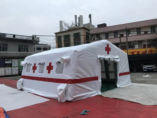 Tente gonflable serrée de premiers secours d'hôpital de tente de Croix-Rouge de bâche de PVC d'air