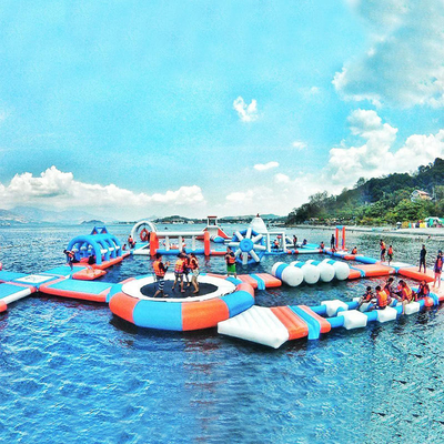 parc aquatique gonflable d'amusement commercial de PVC de 0.9mm pour des jeux de l'eau de lac