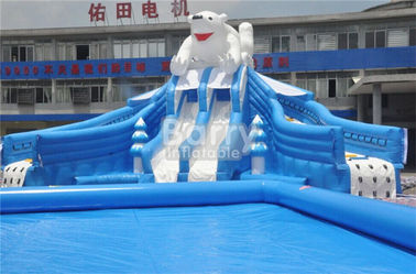 Parc aquatique gonflable géant d'ours extérieur avec le matériel de bâche de PVC d'EN14960 0.55mm