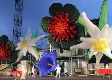 fleurs gonflables décoratives de 8m pour épouser des décorations avec le matériel de bâche de PVC
