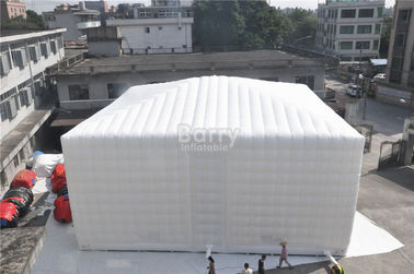Tente gonflable du blanc 15x15M, cube gonflable mené fait sur commande en tente de partie pour l'événement