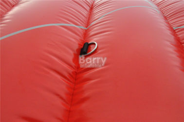 Tunnel gonflable géant du football de PVC de conception fraîche rouge imperméable d'araignée, tente gonflable de tunnel