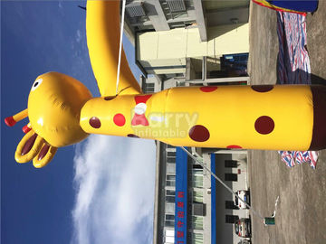 Voûte gonflable de girafe jaune pour l'événement avec le logo imprimant SCT EN71