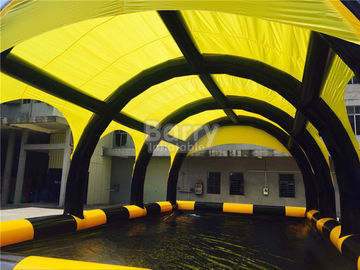 Tente gonflable adaptée aux besoins du client de bâche jaune de PVC avec la piscine, abri gonflable
