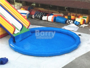 Parc aquatique gonflable d'arrière-cour d'amusement, glissière gonflable avec la piscine