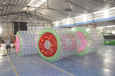 Jouets gonflables de l'eau de bâche de PVC, boule de commande de l'eau de globe 2,4 * 2,2 * 1.8M