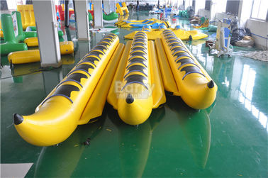 Jouets gonflables jaunes de l'eau de bâche de PVC de bateau de banane pour le parc aquatique