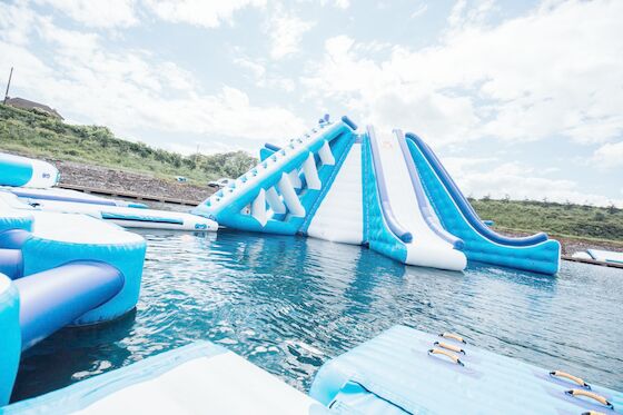 jeux de flottement gonflables de parc aquatique de bâche de PVC de 0.9mm pour la piscine d'hôtel