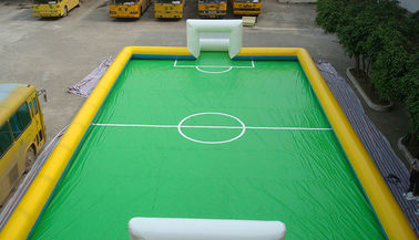 Terrain de football gonflable de PVC de 11 personnes, gisement gonflable de partie de football pour le sport en plein air