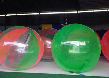 L'eau d'explosion d'enfants du diamètre 2m de location joue la boule de marche gonflable de l'eau