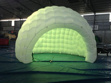 Adapté aux besoins du client allumant la tente gonflable de décoration, tente gonflable de partie