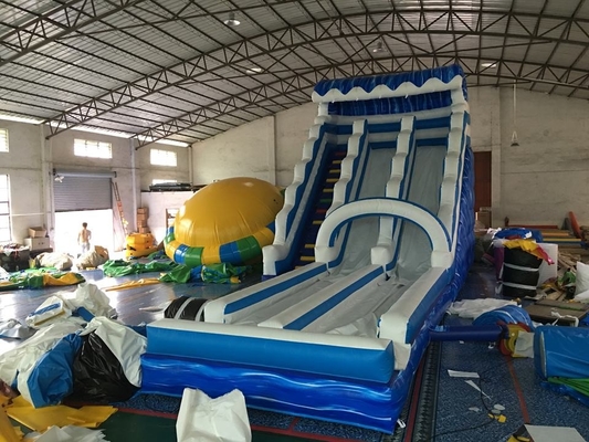 Glissières d'eau gonflables d'amusement commercial de PVC avec la piscine