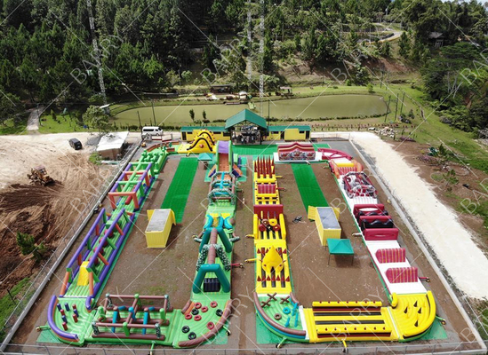 PVC résistant au feu de qualité commerciale 5km obstacle 5k course gonflable pour enfants adultes avec souffleur d'air
