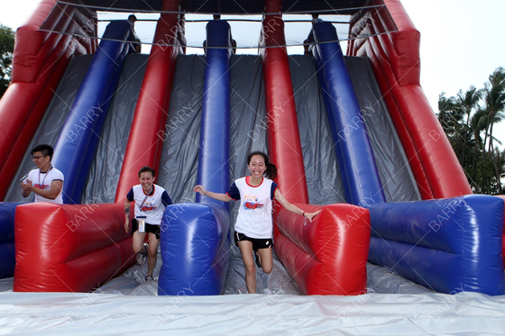 Commercial Singapore Case Grand événement gonflable 5km Course d'obstacles gonflable géant Château à rebondir 5k Activités