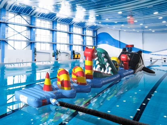 Cours d'obstacles gonflables en eau soudés Cours gonflables avec certifications de sécurité et kit de réparation