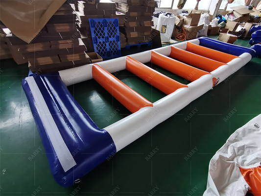Parcs aquatiques flottants gonflables Conception personnalisée et caractéristiques imperméables Les accessoires du souffleur d'air inclus
