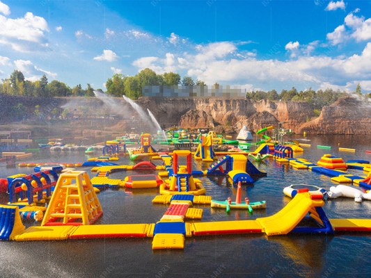 Parcs aquatiques flottants en PVC personnalisés pour piscine