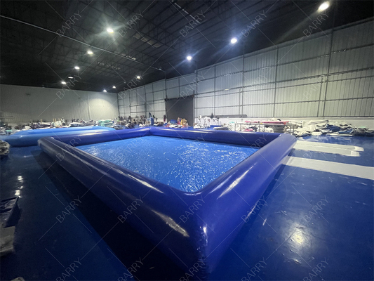 Petite piscine d'eau bleue portable pour enfants en bâtonnet PVC durable Parfait pour le plaisir et les jeux d'eau d'été
