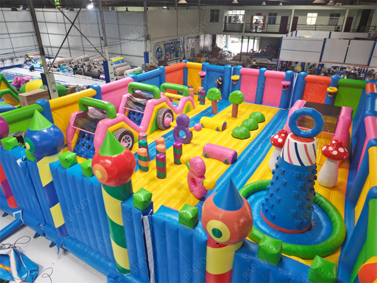 Le plus grand parc de jeux gonflable pour enfants