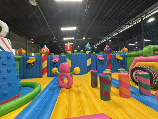 Le plus grand parc de jeux gonflable pour enfants