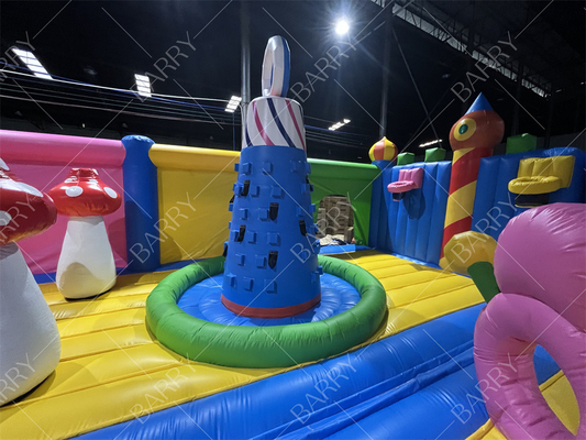 Parc aquatique en plein air, terrain de jeux gonflable, terrain d'attraction, terrain de jeux en intérieur, trampoline
