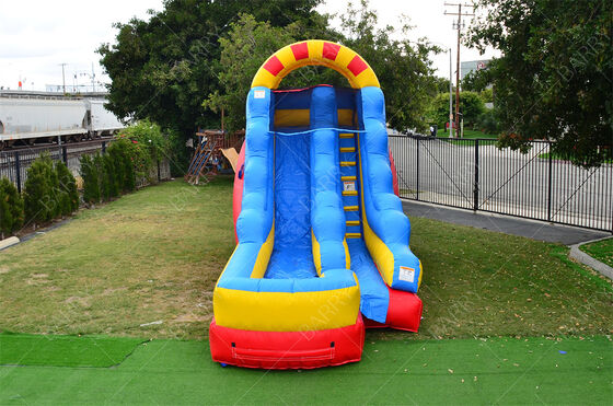 Glissière d'eau gonflable de 15 pieds avec piscine pour enfants