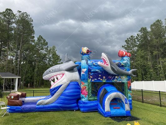 Château gonflable commercial requin avec toboggan aquatique combiné pour la location de fêtes d'enfants