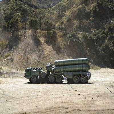 Performance de résistance au vent Decoy de véhicule de missiles de défense aérienne gonflable sur mesure