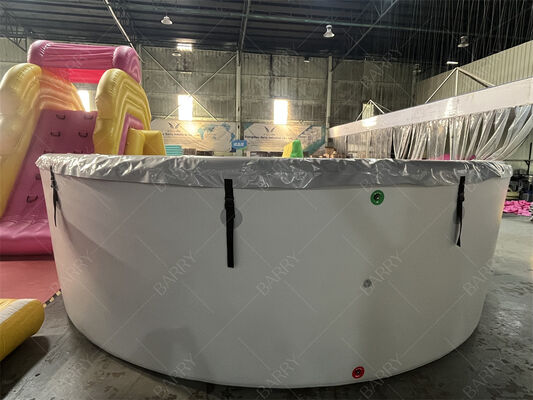 Piscine gonflable à froid avec couvercle