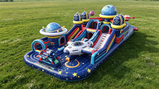Un terrain de jeu gonflable pour astronautes de l'espace extra-atmosphérique. Un parc éducatif sur le thème du rebond avec des diapositives planétaires. Un PVC commercial pour les événements familiaux et les activités scolaires.