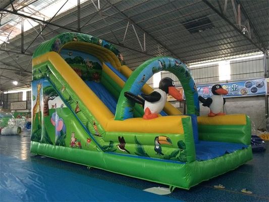 Glissière de flottement gonflable de parc aquatique de diapositive d'eau de thème de subordonné de bande dessinée 7*4*5m pour des enfants