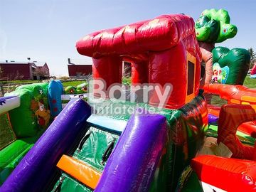 Parcours du combattant fait sur commande d'explosion pour le rebond sautant gonflable de terrain de jeu de temps de partie d'enfant