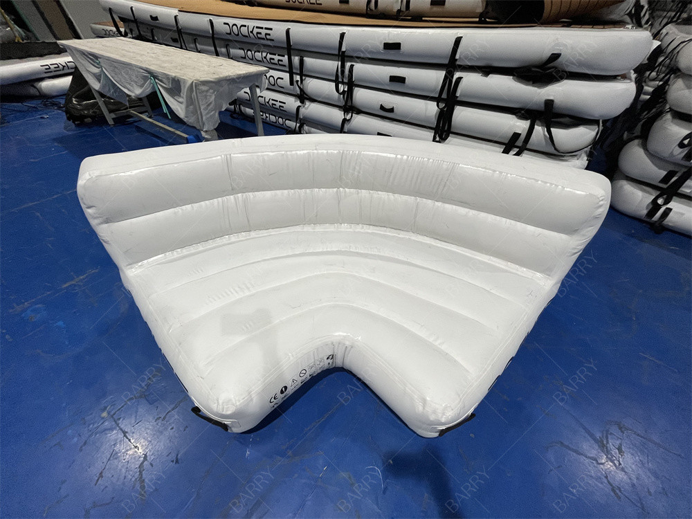 Sport aquatique en PVC de qualité commerciale nage gonflable île flottante blanche gonflable nage flotteur canapé pour yacht