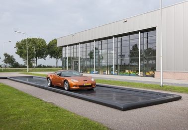 Les tapis noirs de station de lavage d'impression arrosent les protections de lavage de retenue/collecteur gonflables de l'eau
