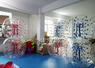 Le point rouge de jouets gonflables extérieurs commerciaux/humain bleu de point a classé le ballon de football 1,7 M