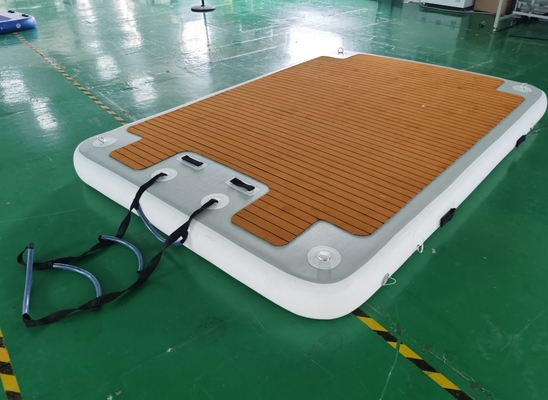 Point de chute de quai de matelas de flotteur de piscine gonflable personnalisé