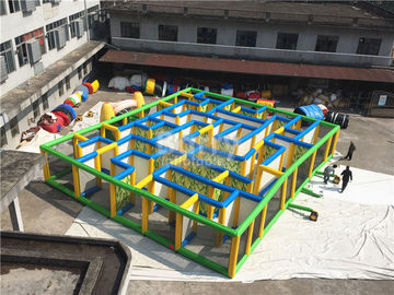 Grands jeux interactifs gonflables, labyrinthe hanté par maïs gonflable de Chambre avec l'étiquette de laser