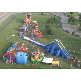 Glissière gonflable géante de vagin de parc/glissement et glissière gonflables adaptés aux besoins du client