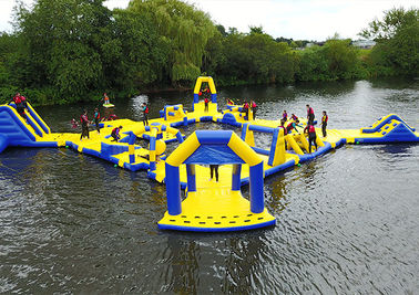 Parc aquatique gonflable final commercial pour des enfants, sports aquatiques gonflables