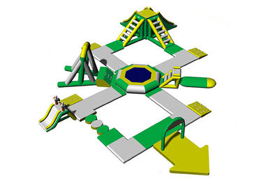 parcs aquatiques gonflables géants de bâche de PVC de 0.9mm Platon, parc de sport de Wibit 145 parts