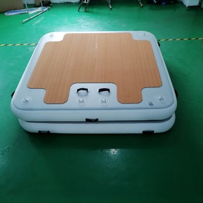 Dock flottant 2x2m gonflable fait sur commande avec la main de pied ou la pompe électrique
