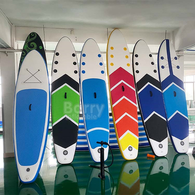 Le PVC de point de baisse de 2 couches tiennent la planche de surf gonflable de panneau de palette de petite gorgée